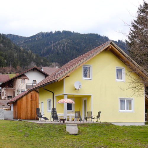 Narrenhaus sillweg fohnsdorf aussenansicht 07