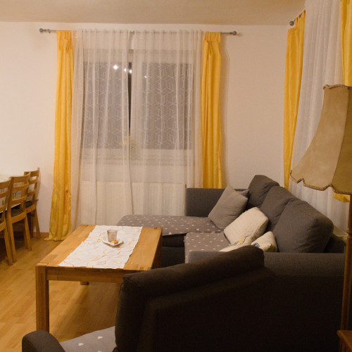 Narrenhaus sillweg fohnsdorf wohnzimmer 05